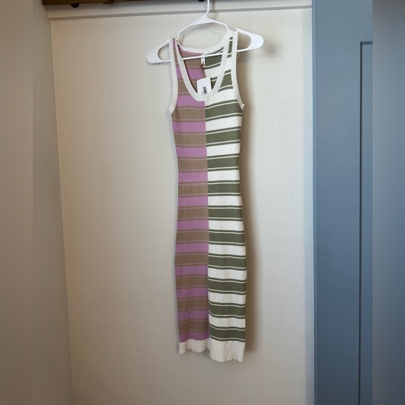 NWT Wishlist Mika Taupe Colorblock Striped Fitted Midi Dress- Small - Picture 4 of 10